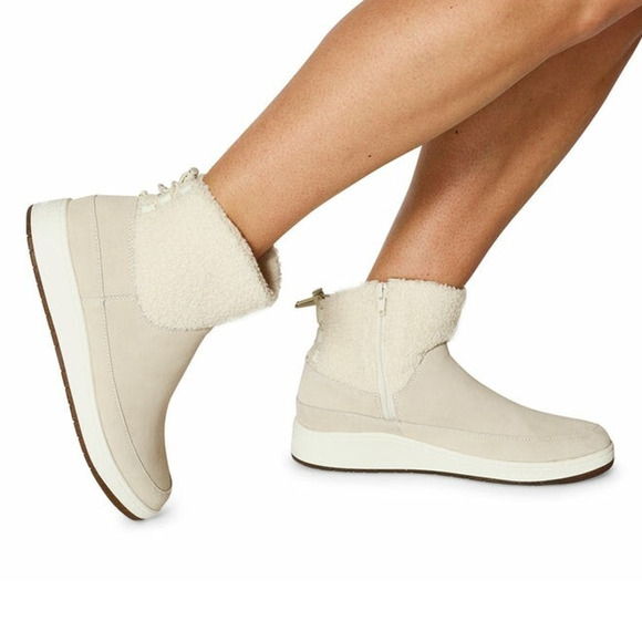 Aetrex Women's Winnie Winter Boot White PC401 Size 9/9.5 New in Box Condition - Picture 2 of 11